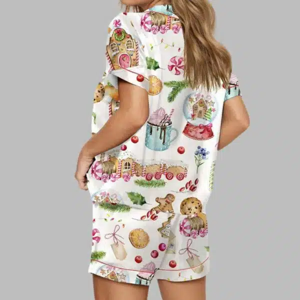 Watercolor Christmas Gingerbreads Satin Pajama Set 1