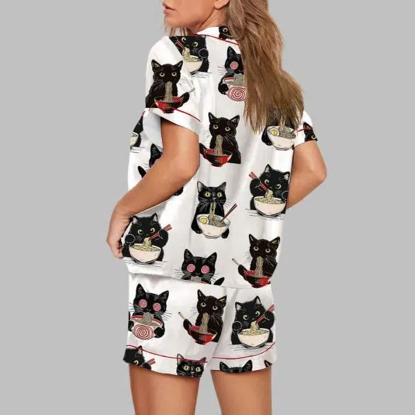 Ramen Cat Print Pajama Set 4